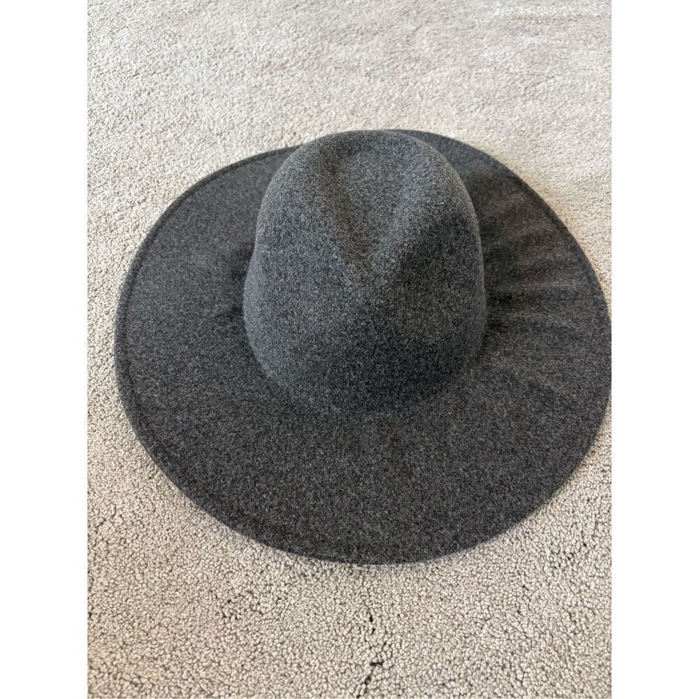 NWOT Anthropologie Rancher hat, gray $55
